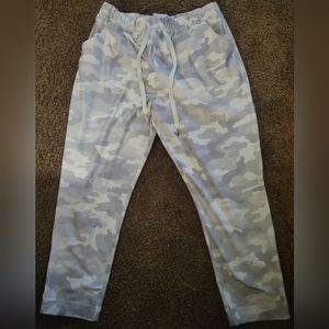 Women's Pants